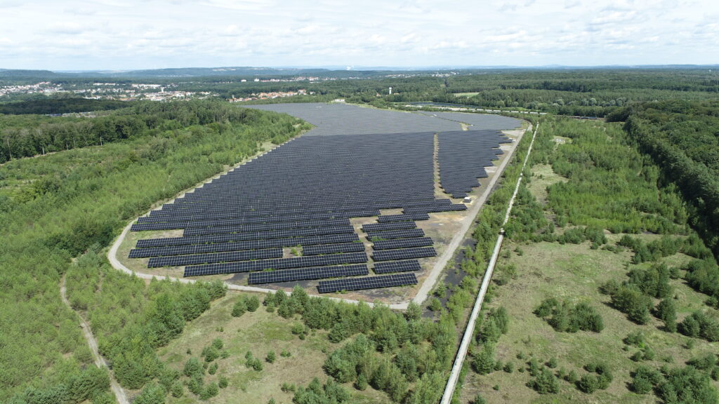 Lidarvisor - Photovoltaic Power Plant Photographed by Drone